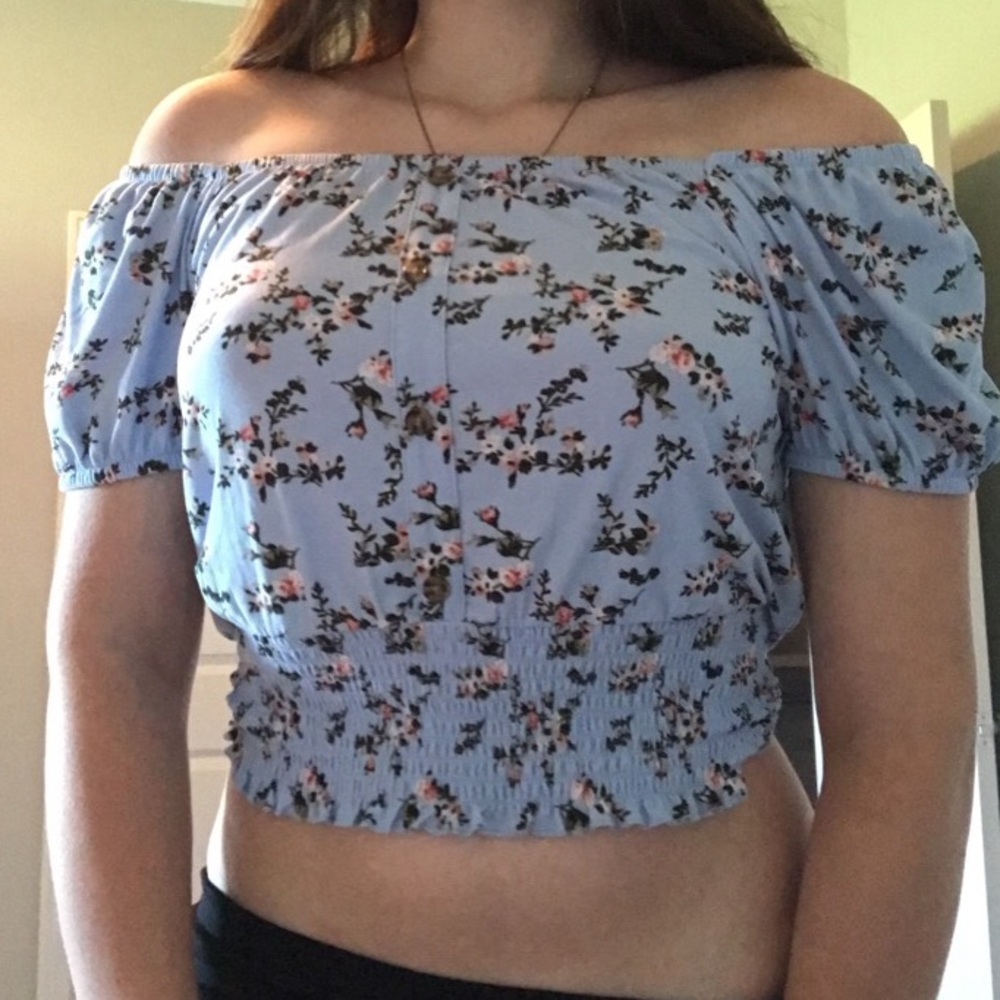 Crop top shirt